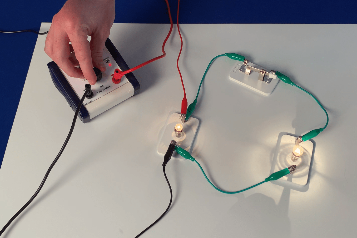 Arbor Scientific Power Supply: 12 V Max. Battery Eliminator